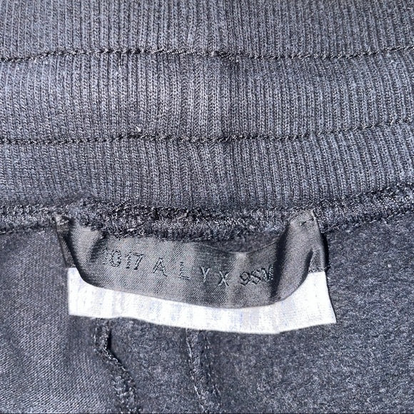 1017 ALYX 9SM Visual Sweatpant Size Large - Picture 8 of 13